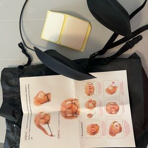 NWOT Black Cleavage Bra